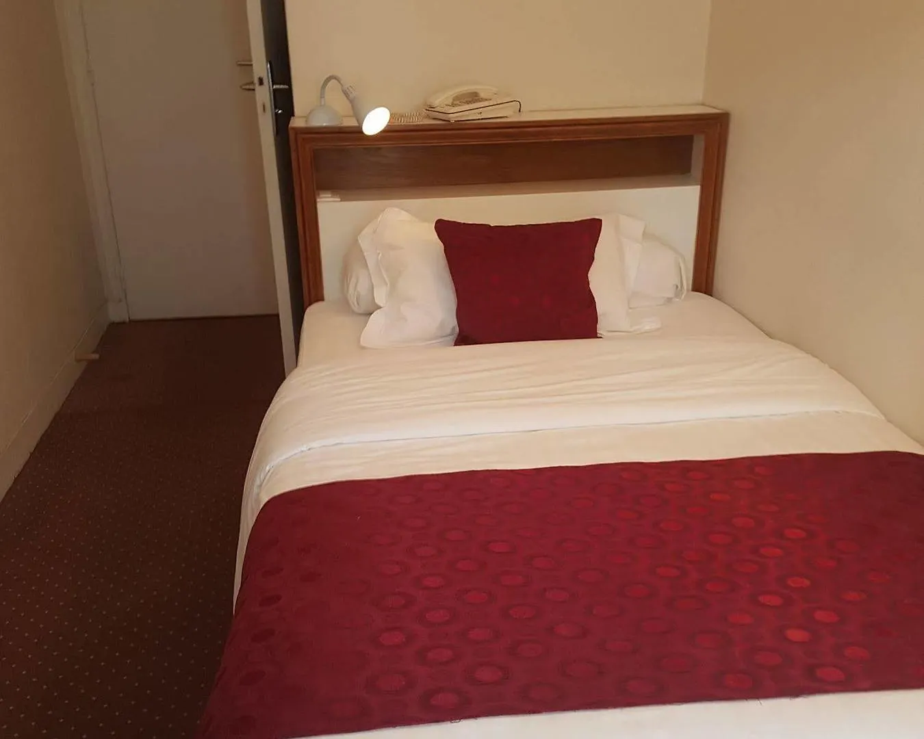 Bellan Hotel 2*